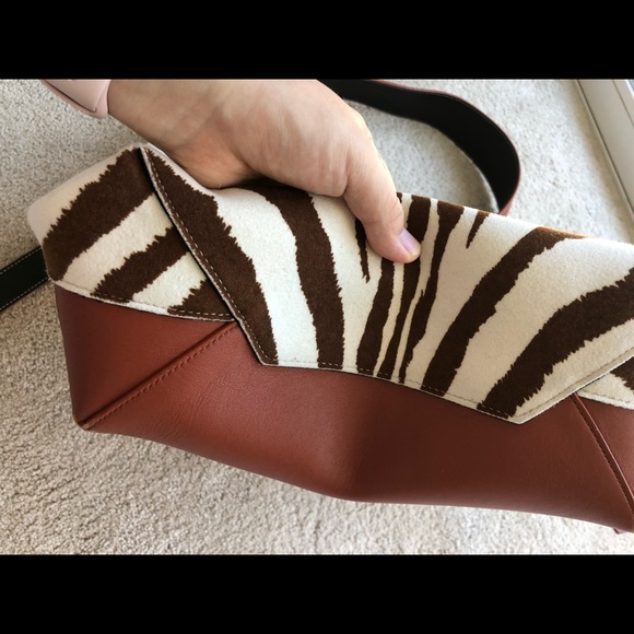 Sold - Picture 4 of 8